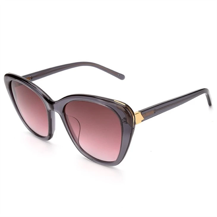 Designer pink gradient lens cat eye sunglasses (3) Designer pink gradient lens cat eye sunglasses (3)
